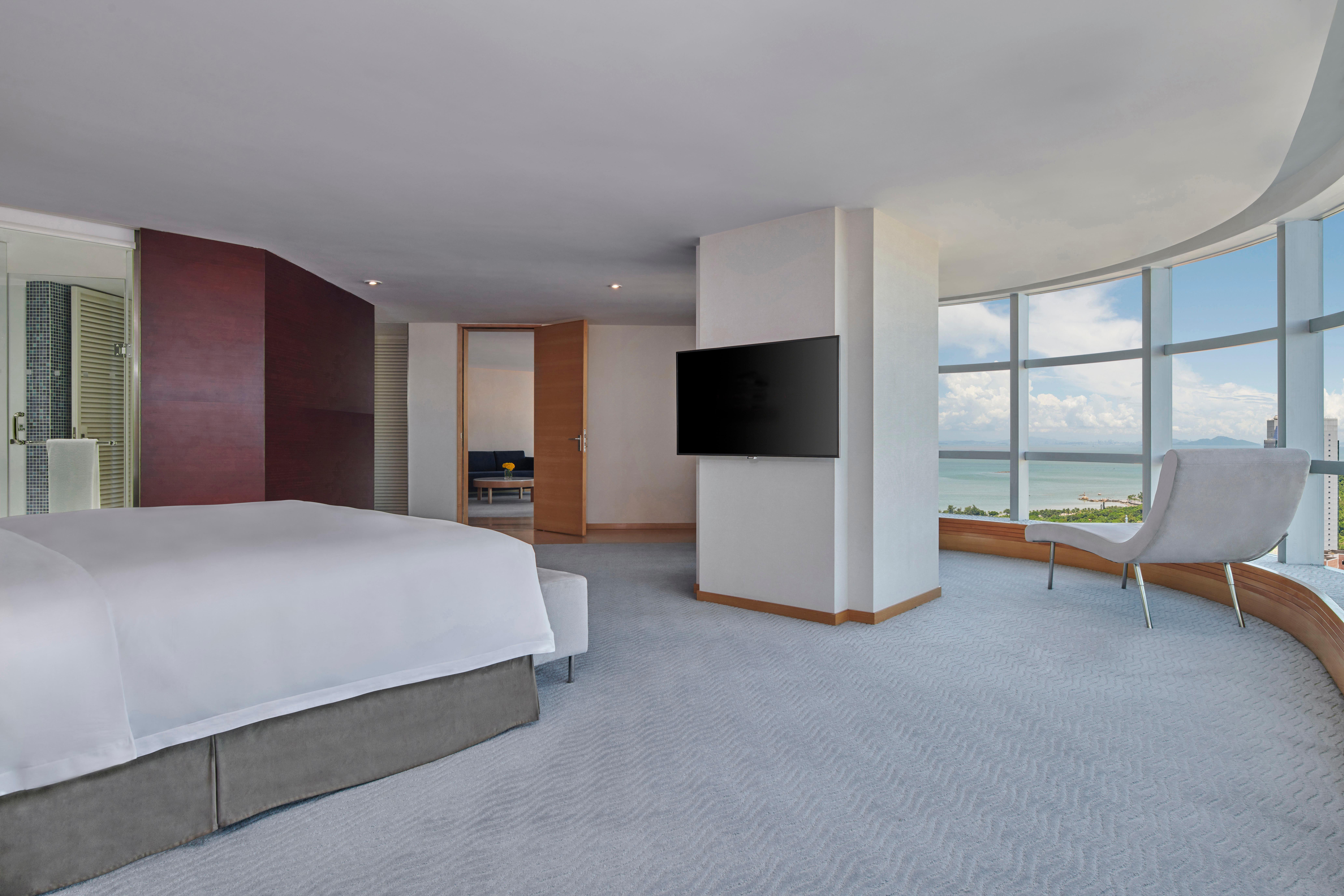 ホテル クラウン プラザ チューハイ シティ センター 珠海 エクステリア 写真